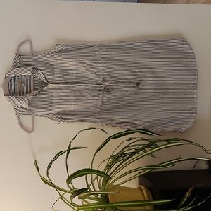 Banana Republic sleeveless dress